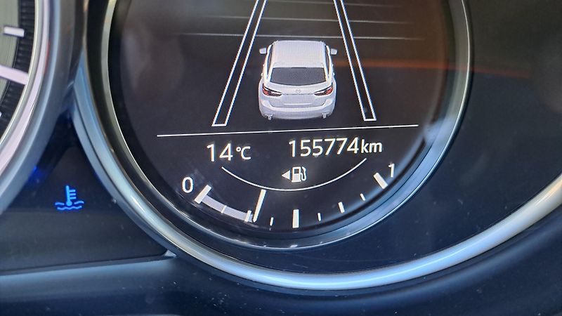 Mazda 6 2.2 Skyactiv-D 150 - fotka 23 z 28