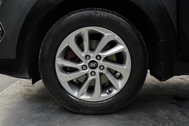 Hyundai Tucson - fotka 10 z 25