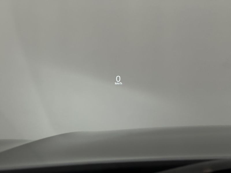 Volvo V90 D4 MOMENTUM PRO POLESTAR AUT - fotka 18 z 47