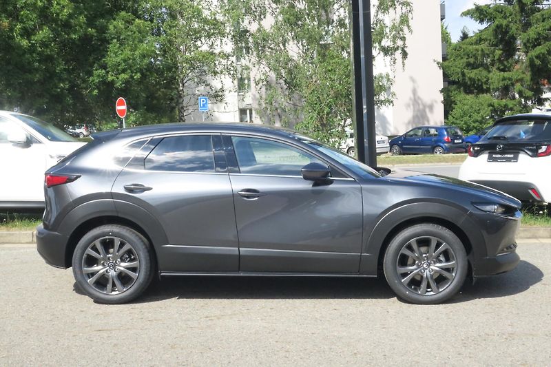 Mazda CX-30 (2026) 2.5l G140 A/T Center-Line  - fotka 4 z 4