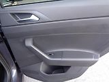 Volkswagen Polo 1.0 TSI People - náhled 25