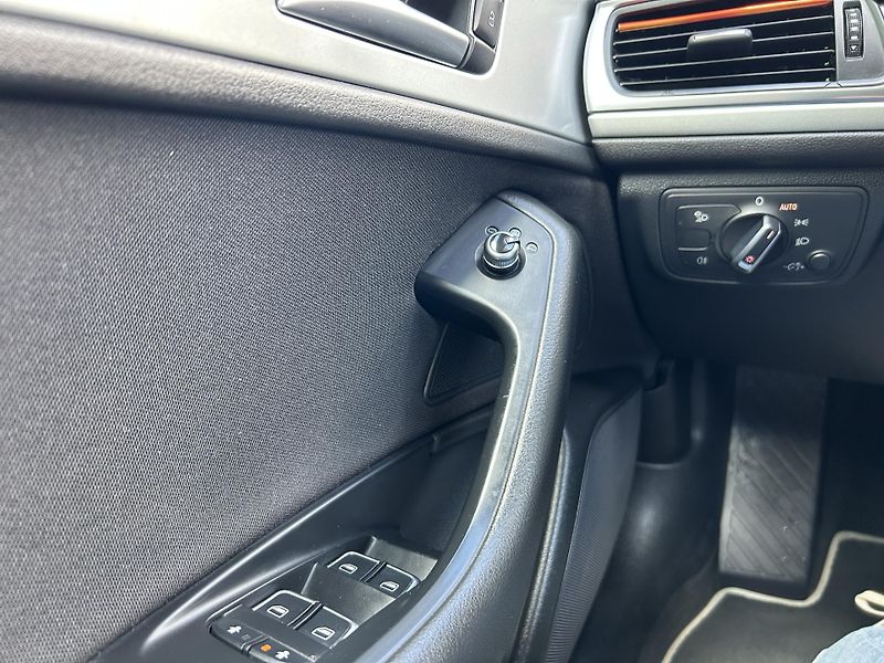 Audi A6 (2013) 2.0 TDi 130 KW manuál  - fotka 20 z 30