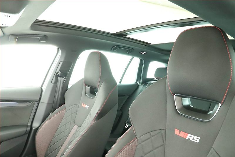 Škoda Octavia (2021) RS 2.0 TDI 4x4 - fotka 15 z 18