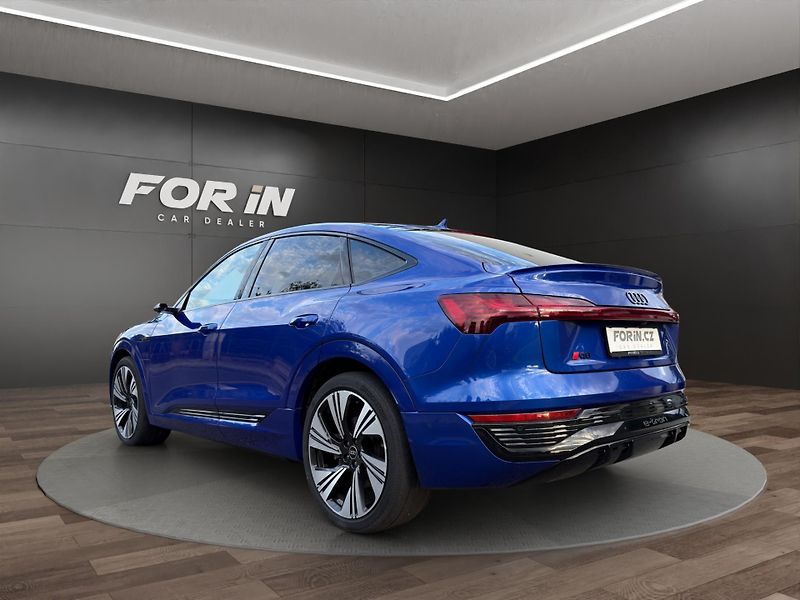 Audi Q8 e-tron (2023) 114 kWh  300 kW  SPORTBACK - fotka 4 z 27
