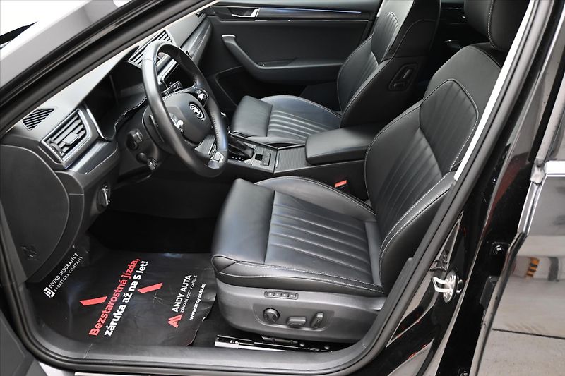 Škoda Superb 2,0 TDI 110 kW DSG Style Záruk - fotka 13 z 32