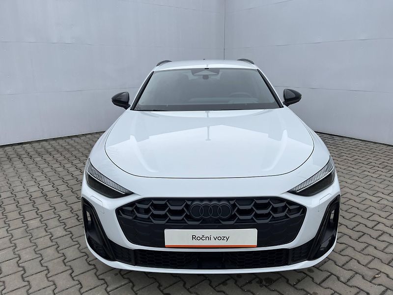 Audi A5 quattro 7STR 2,0TDI - fotka 2 z 21