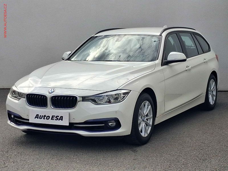 BMW Řada 3 (2018) 1.5T 318i, Sport Line, AT - fotka 3 z 22