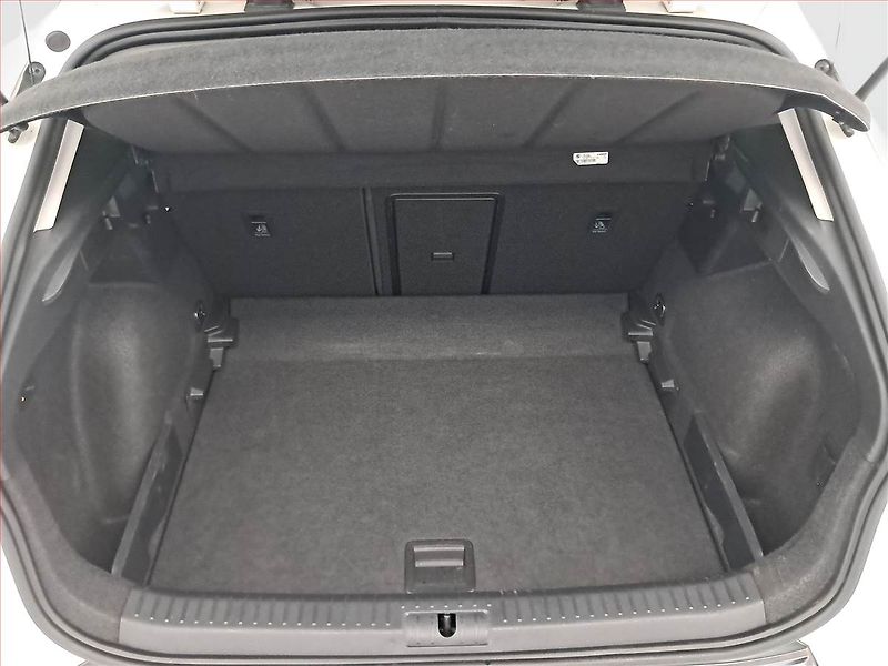 Cupra Formentor (2024) 1.5 TSI - fotka 14 z 17