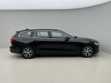 Volvo V60 B4 CORE AUT 1.maj. - náhled 11