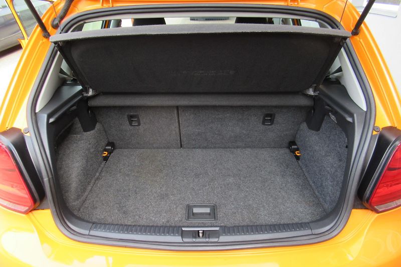 Volkswagen Polo CROSS 1.2i AUT.KLIMA SADA KOL - fotka 19 z 22