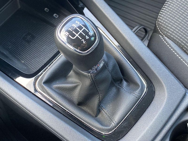 Škoda Octavia (2024) Combi 2.0 TDI Ambition - fotka 15 z 31