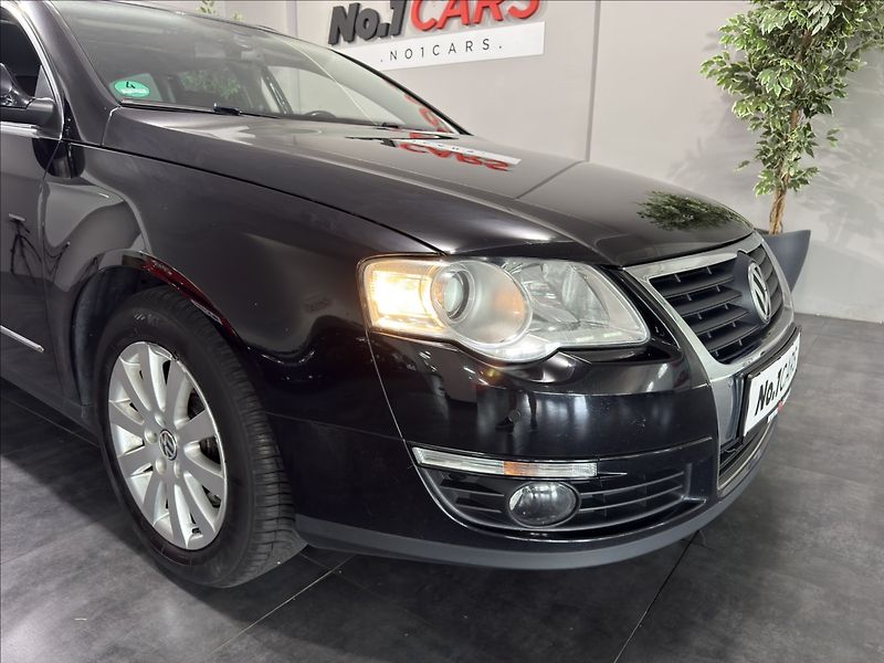 Volkswagen Passat 2,0   TDI 103KW BEZ KOROZE TOP - fotka 35 z 40