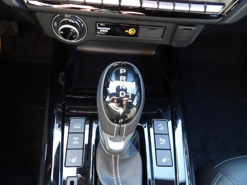 Isuzu D-Max (2026) V-Cross 1.9L 163K 4x4 6st. A/T - fotka 31 z 46