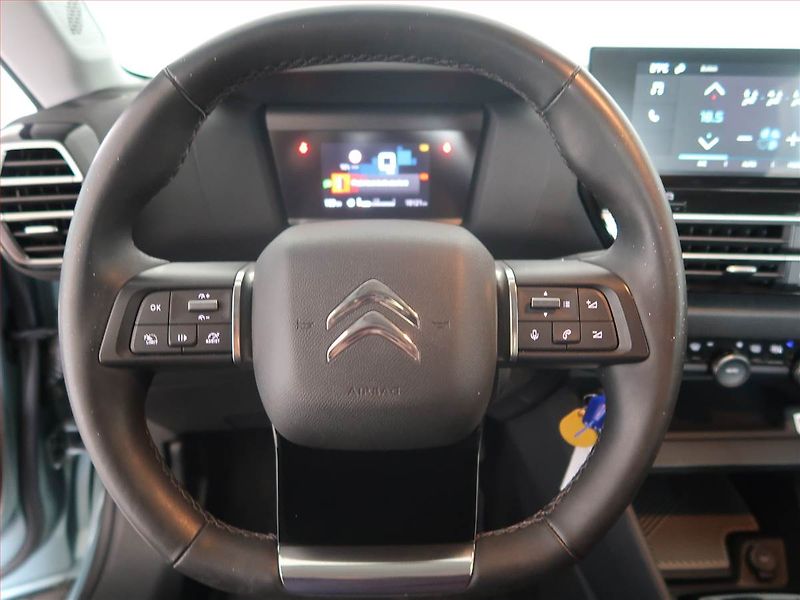 Citroën C4 (2022) Feel 1.2 PureTech, ČR,1.maj - fotka 15 z 15