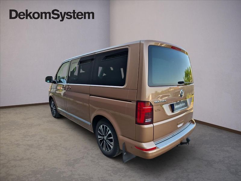 Volkswagen Multivan 2,0 TDi HIGHLINE 4MOTION - fotka 4 z 19