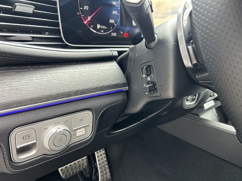 Mercedes-Benz GLS 450d 4MATIC AMG AIRMATIC ZÁRUK - fotka 25 z 40