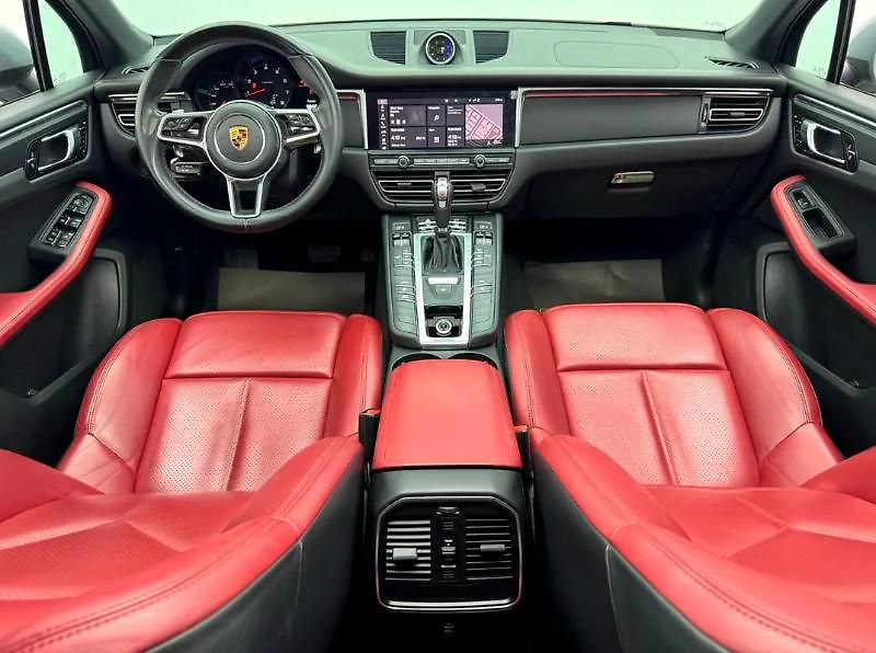 Porsche Macan (2021) Modernizované SUV - fotka 7 z 13