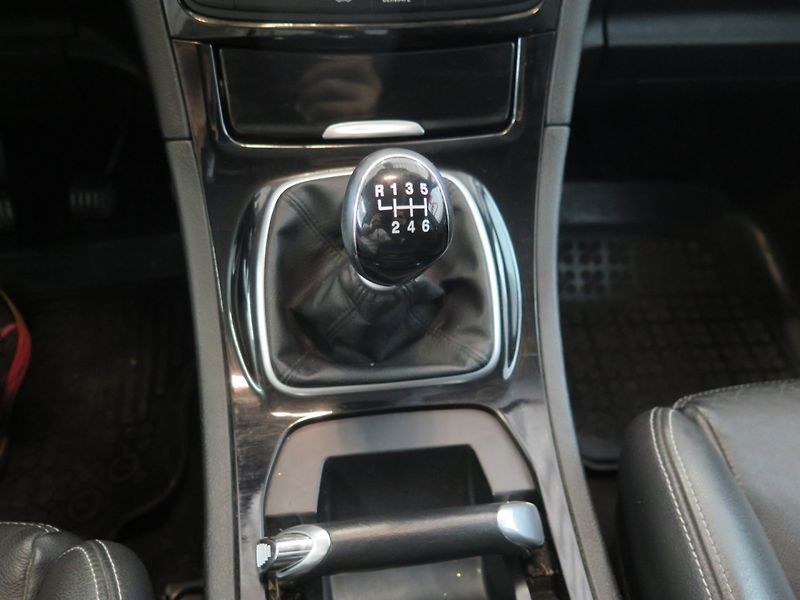Ford Galaxy (2013) 2.0TDCi Navi Výhře Klima 7Míst - fotka 9 z 23