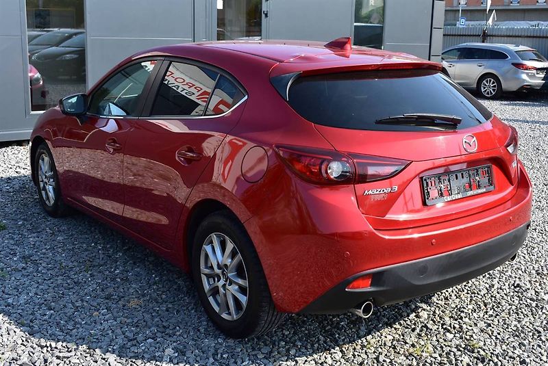 Mazda 3 2,0 16V SOUL RED,1.M,SERVIS! - fotka 4 z 15