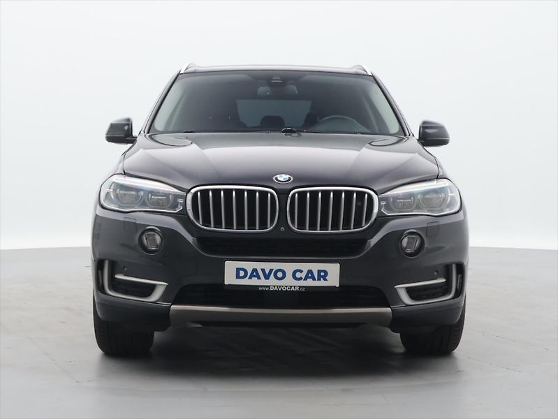 BMW X5 3,0 30d 190kW xDrive CZ - fotka 2 z 34