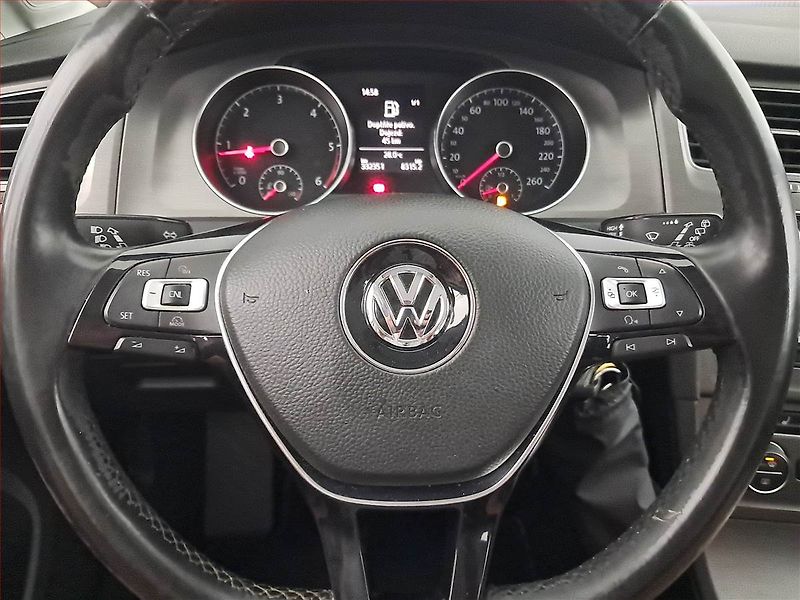 Volkswagen Golf (2014) 1.6 TDI, Serv.kniha, Tempomat - fotka 17 z 18