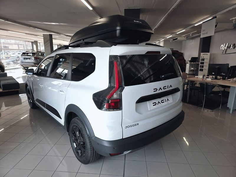 Dacia Jogger (2026) Extreme TCe 110 7 míst - fotka 2 z 3