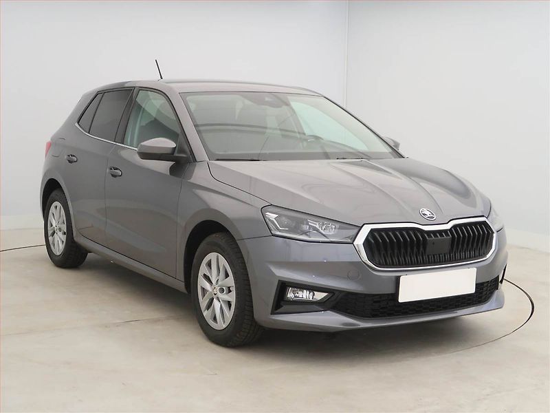 Škoda Fabia (2022) Style 1.0 TSI, Serv.kniha - fotka 1 z 18