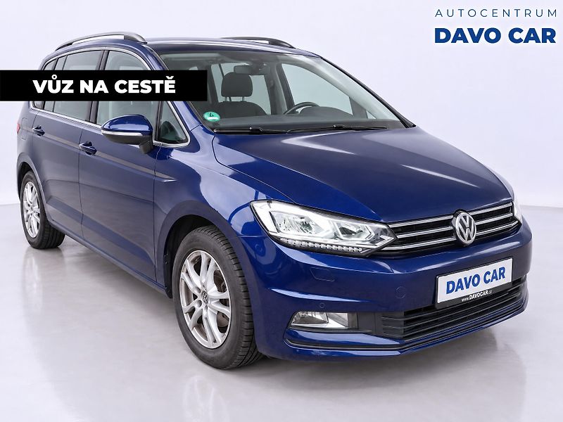 Volkswagen Touran 2,0 TDI 110kW Highline 7-Míst - fotka 4 z 11