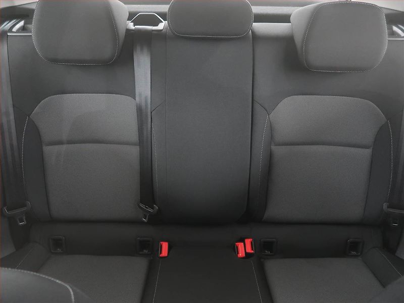 Škoda Fabia (2023) 1.0 TSI, Tempomat - fotka 10 z 18