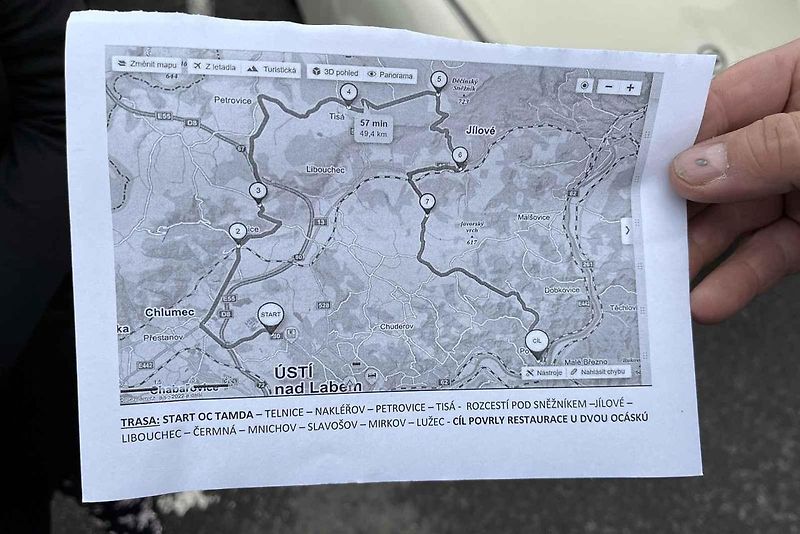 Michal Kerner si během pandemie covid-19 a lockdownů pěkně opravoval trabanta. Dnes spolu s manželkou Lenkou mohou hrdě objíždět srazy veteránů, kde vzbuzují zaslouženou pozornost.