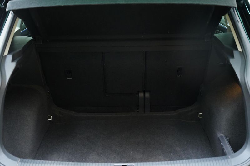 Volkswagen Tiguan - fotka 25 z 26