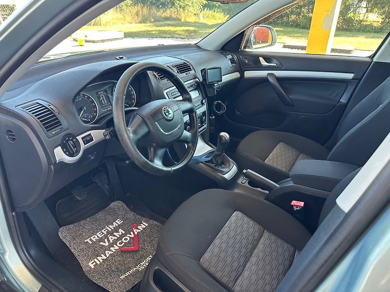 Škoda Octavia (2009) 1.9TDi NAVI, PRAVIDELNÝ SERVIS - fotka 5 z 13