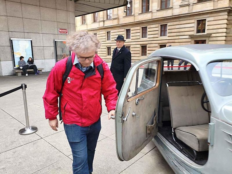 Automobil Z-5 Express ze sbírek Národního technického muzea, jímž jezdil nacisty popravený protektorátní premiér generál Alois Eliáš.