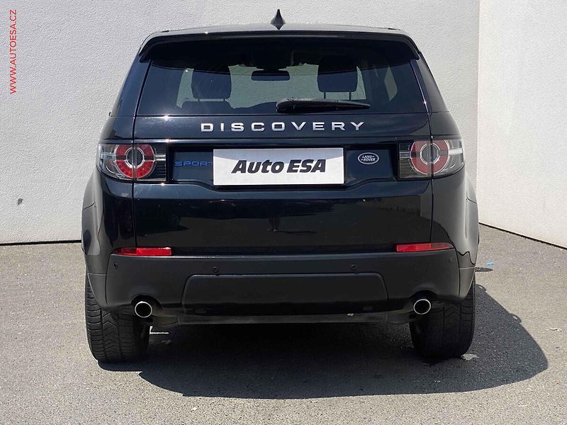 Land Rover Discovery Sport (2017) 2.0 TD4 4x4, Pure, navi - fotka 5 z 17