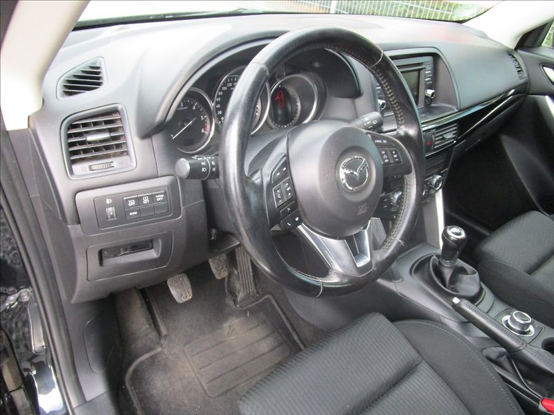 Mazda CX-5 2.2 Skyactiv-D, aut. klima - fotka 10 z 38