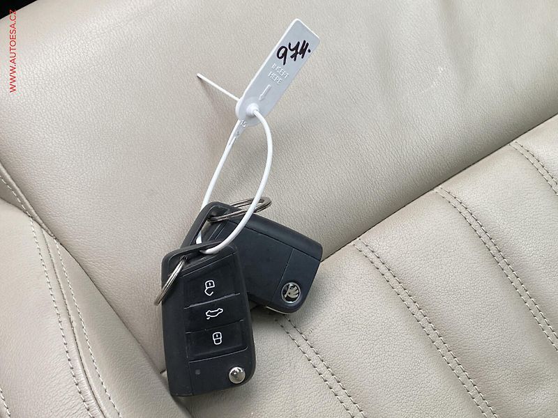 Škoda Karoq (2018) 2.0TDi 4x4, ČR, Style, DSG - fotka 23 z 23