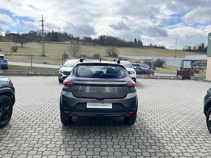 Dacia Sandero (2026) Stepway Expression Eco-G120    - fotka 5 z 20
