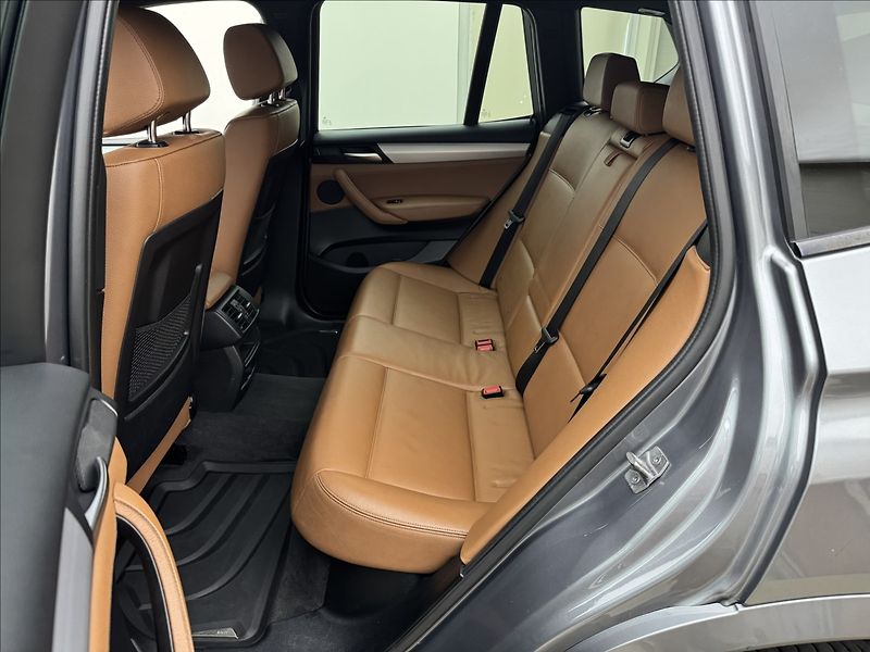 BMW X3 3,0 35d 4X4 M DPH KŮŽE LED ČR - fotka 42 z 49