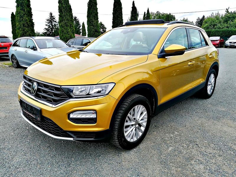 Volkswagen T-Roc (2021) 1.5 TSi DSG 110kW Pano,Kůže - fotka 2 z 29