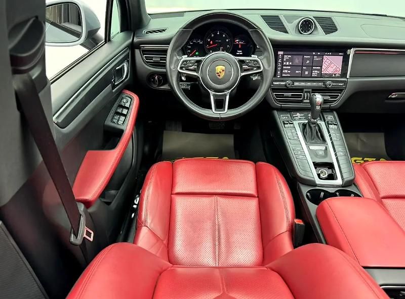 Porsche Macan (2021) Modernizované SUV - fotka 8 z 13