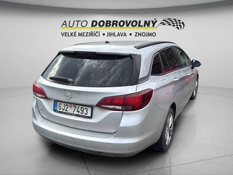 Opel Astra ST Enjoy D 16 DTH S/S (100kW/ - fotka 7 z 24