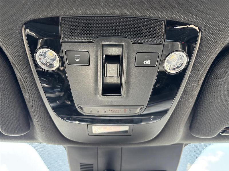 Kia Sorento 2,2 CRDi SCR 4x4 142kW Top - fotka 22 z 53