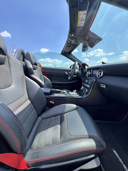 Mercedes-Benz SLC AMG 43 - fotka 20 z 43