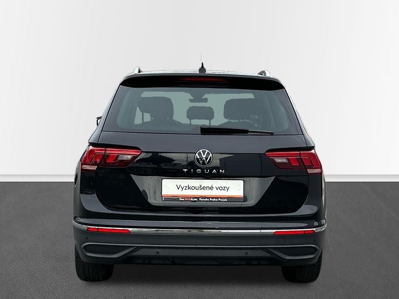 Volkswagen Tiguan Life 2,0 TDI 110 kW 6G - fotka 9 z 23