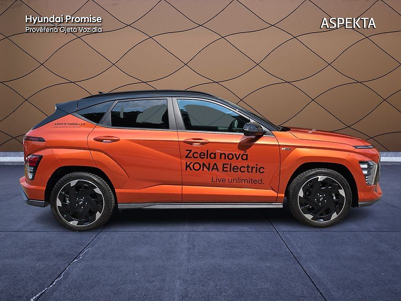 Hyundai Kona EV 64,8kWh NLine Style Premium - fotka 6 z 31