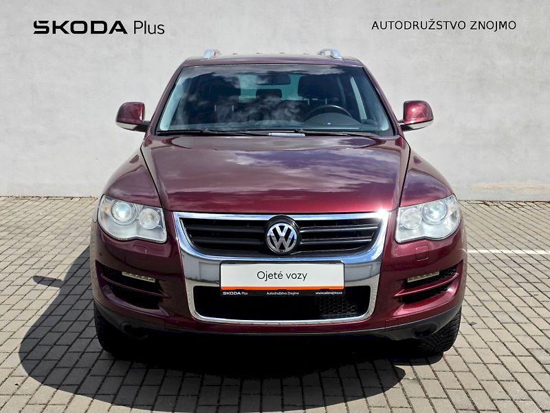 Volkswagen Touareg (2007) 2,5TDI 128KW 4X4 AUTOMAT - fotka 4 z 26