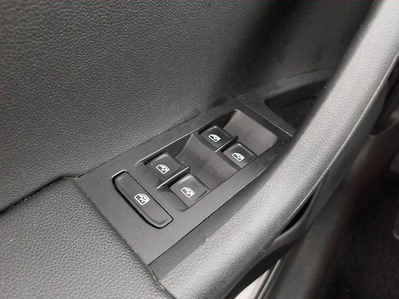 Škoda Octavia (2019) Style 1.6 TDI, Serv.kniha - fotka 18 z 32