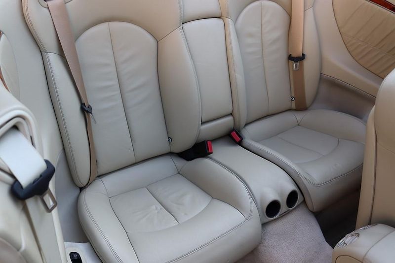 Mercedes-Benz CLK 550 AMG CABRIO 285kW - fotka 39 z 50