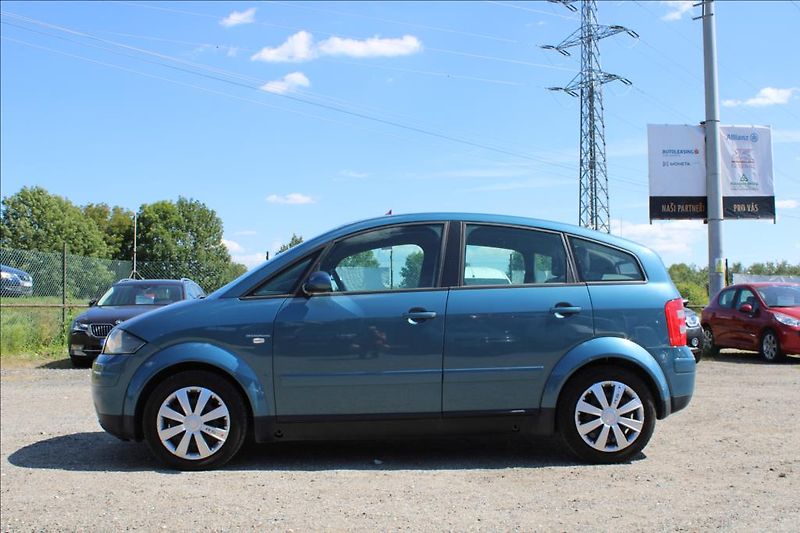 Audi A2 1,4 i  SERVISKA, KLIMA - fotka 8 z 27