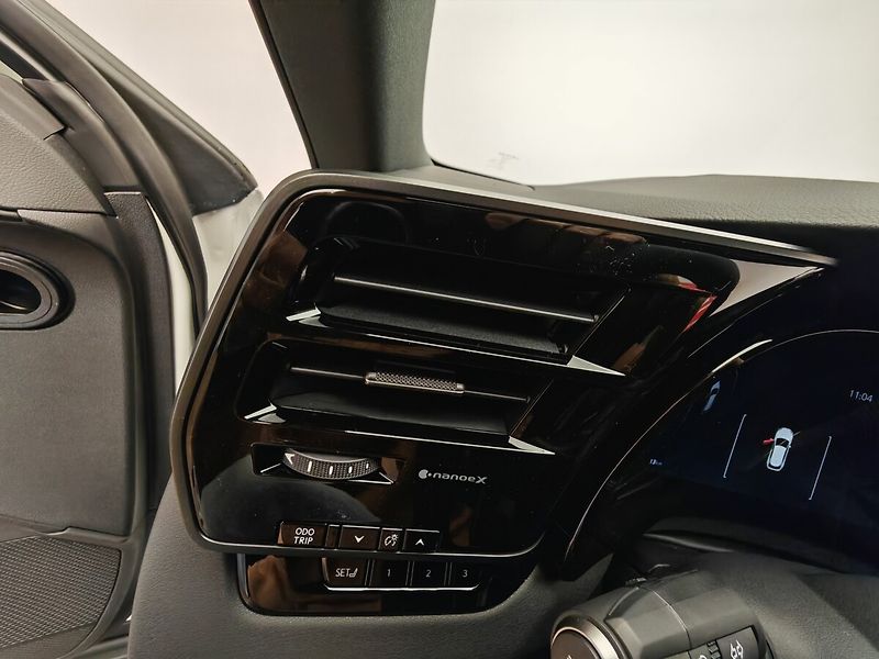 Lexus RX 350h Executive Plus - fotka 37 z 49
